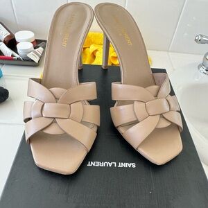 Saint Laurent Beige Leather Heels